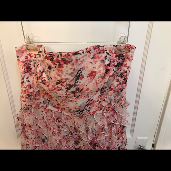 WHBM Size 14 strapless coral/pink dress. - Picture 3 of 6